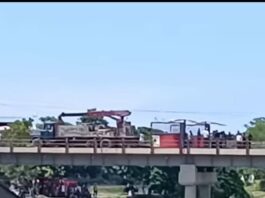 Policías de Haití dispersan con tiros y bombas turba intentó bloquear puente entre Juana Méndez y Dajabón