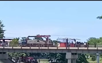 Policías de Haití dispersan con tiros y bombas turba intentó bloquear puente entre Juana Méndez y Dajabón
