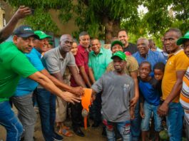 Alcalde Carlos Guzmán deja iniciados trabajos de construcción de parque, cancha, aceras, contenes y badenes en Villa Mella y Los Guaricanos