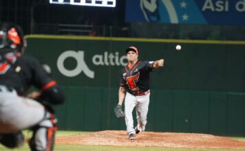 Raúl Valdés hace historia en paliza de los Toros sobre el Licey