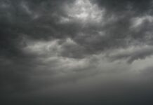 Vaguada continuará generando nublados y aguaceros este viernes en gran parte del país