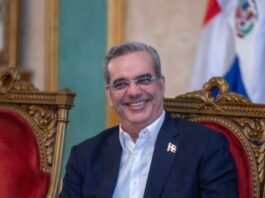 Abinader promulga decreto que regula publicidad oficial en contexto electoral