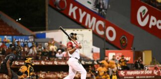 Carlos Peguero la saca en el triunfo de los Gigantes sobre las Águilas