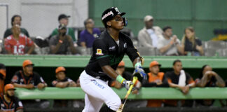 Dairon Blanco comanda victoria de las Estrellas sobre los Toros