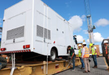 Dirección General de Aduanas recibe donación de un moderno escáner móvil Spectrum 100100