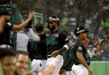 Estrellas se imponen en doble cartelera ante el Licey