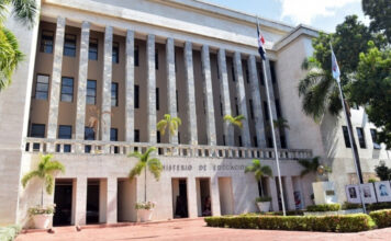 Colegios privados que no han sufrido daño ni se encuentran en zonas afectadas podrán impartir docencia lunes y martes