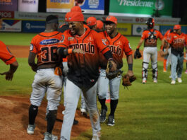 Toros remontan ante Leones y empatan en 4to lugar