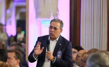 Comisión de supervisión se concentrará en puentes y carreteras