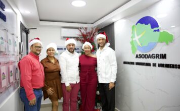 Asodagrim ilumina la temporada festiva con el encendido del Árbol de Navidad