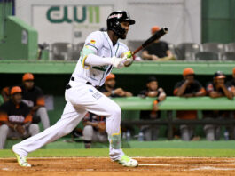 Estrellas derrotan a los Toros