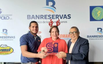 Erik González y Paolo Espino son MVP y Lanzador del Año de la ACD-Producciones Apolo
