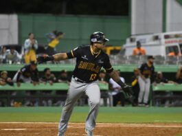 Starlin Castro lidera remontada de las Águilas ante las Estrellas