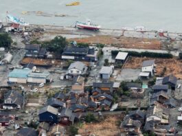 Japón registra 48 muertos tras el terremoto en su costa occidental