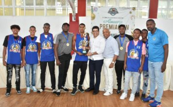 Premian al Eugenio María de Hostos como Club del Año en provincia Santo Domingo