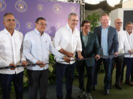 Cerveceros de Milwaukee inauguran nueva academia en RD