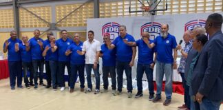 Rafael Uribe es reelecto como presidente de la FEDOMBAL