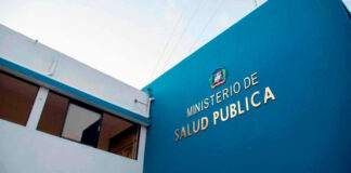 Salud Pública interviene escuela en Santiago tras brote de Covid