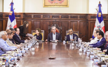 Presidente Abinader encabeza Consejo de Ministros y Directores donde se analiza ejecución presupuestaria del 2024