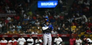 Andújar se crece en triunfo del Licey sobre el Escogido