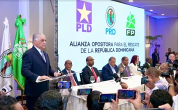 Amarante Baret rechaza críticas de peledeístas a la alianza con FP y PRD