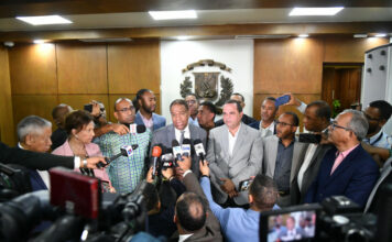 Partidos de oposición exigen a la JCE garantías electorales para elecciones de mayo