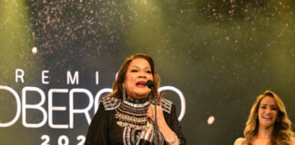 Ángela Carrasco, la cantante dominicana que cruzó el Atlántico y conquistó millones de corazones