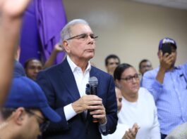Danilo arremete contra delegados “cobardes” y “blandengues”