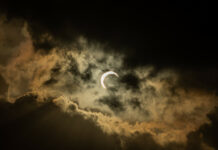 Lo que tienes que saber del eclipse solar de este 8 de abril si vives en República Dominicana