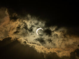 Lo que tienes que saber del eclipse solar de este 8 de abril si vives en República Dominicana