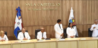 “El desorden puede empezar ahorita, pero tienen que esperar que yo me vaya”, Manuel Jiménez entrega mando a Dío Astacio