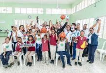 INEFI desarrolla charla y entrega utilería en Escuela María Altagracia Paula