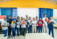 INEFI imparte charla y entrega utilería en Liceo Salomé Ureña