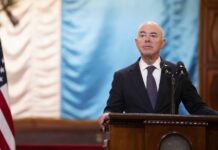 EEUU dice que devolverá a los haitianos que lleguen por mar al país