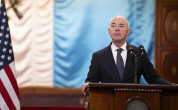 EEUU dice que devolverá a los haitianos que lleguen por mar al país