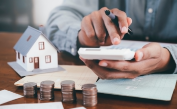 ¿Pueden los ingresos fiscales cubrir el pago de la deuda?