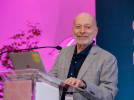 Ministerio de Cultura concede Premio Nacional de las Artes Escénicas 2024 a Eduardo Villanueva