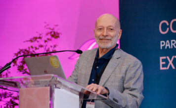 Ministerio de Cultura concede Premio Nacional de las Artes Escénicas 2024 a Eduardo Villanueva