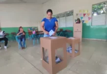 Abstención electoral y declive de los partidos políticos