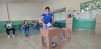 Abstención electoral y declive de los partidos políticos