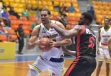 Eloy Vargas lidera victoria de Metros ante los Indios