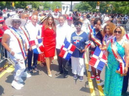 Dominicanos dicen presente en el 35 aniversario de “La Gran Parada Dominicana del Bronx”