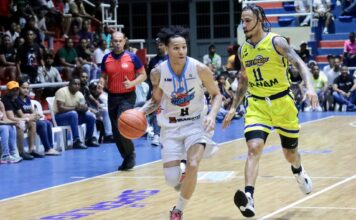 “Manito” fue bestial y Titanes avanzan a fase de eliminación