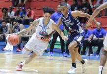 Titanes superan a los Marineros en la Súper Liga