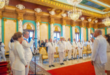 Abinader juramenta a nueve ministros; los demás se consideran confirmados en los cargos