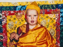 Me criaron en un templo budista como la reencarnación de un lama y a los 18 años decidí romper con todo e irme de fiesta a Ibiza El monje budista Lama Zopa conoció a Osel cuando tenía 14 meses y cuatro meses más tarde el niño se mudó a un monasterio en India.