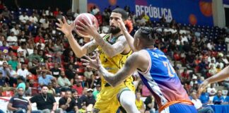 San Carlos vence a Huellas y sube al segundo lugar del grupo B en el TBS Distrito 2024