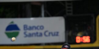 Rivera lidera blanqueada del Escogido a los Gigantes