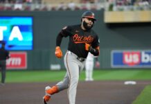 Emmanuel Rivera se suma al #ToroLío