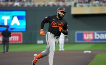 Emmanuel Rivera se suma al #ToroLío